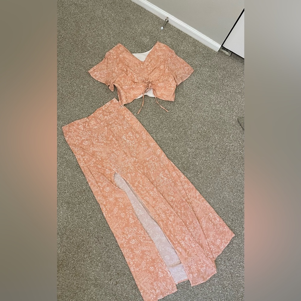 3 Jems Boutique woven top & maxi skirt